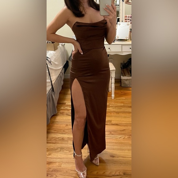 BabyBoo Everly Maxi Dress in Chocolate - Picture 7 of 8